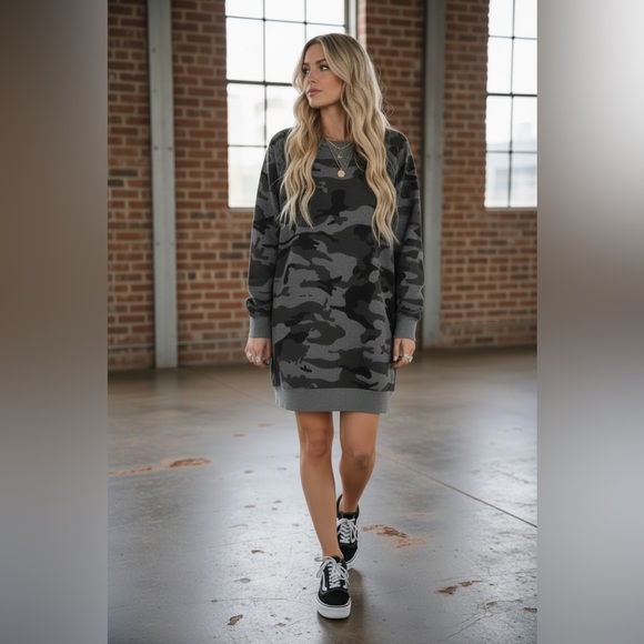 Umgee Dresses & Skirts - NWT UMGEE Camo Camouflage Sweatshirt Dress Charcoal Grey